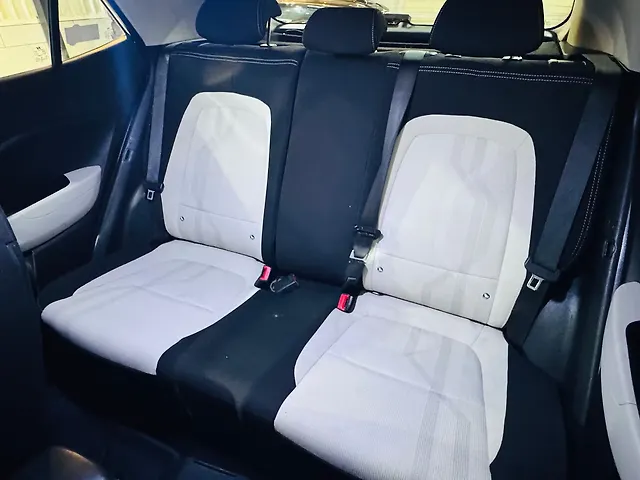 Used Hyundai Venue [2023-2025] SX (O) MT 1.5 Diesel in Chandigarh