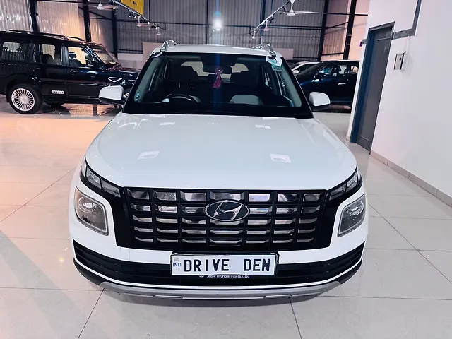 Used Hyundai Venue [2023-2025] SX (O) MT 1.5 Diesel in Chandigarh