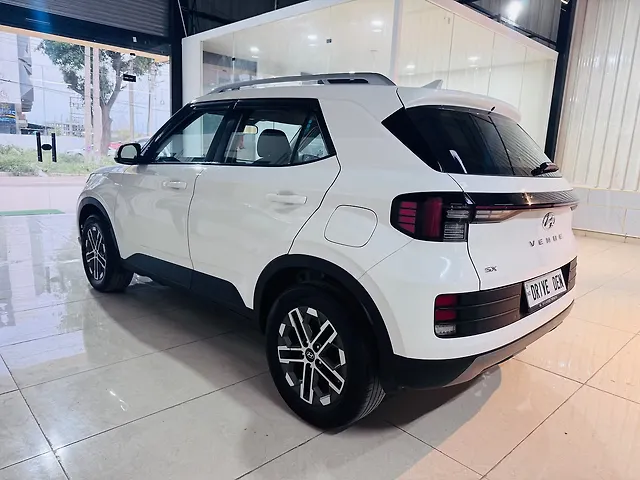 Used Hyundai Venue [2023-2025] SX (O) MT 1.5 Diesel in Chandigarh