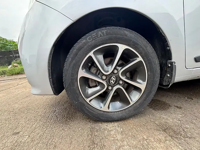 Used Hyundai Grand i10 Sportz (O) AT 1.2 Kappa VTVT [2017-2018] in Mumbai