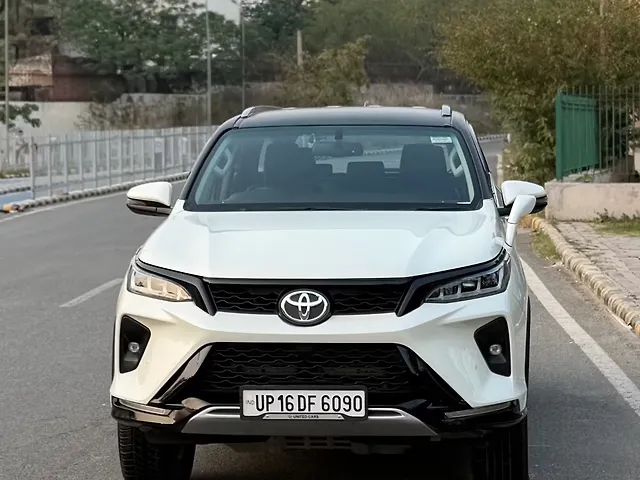Used 2022 Toyota Fortuner in Delhi