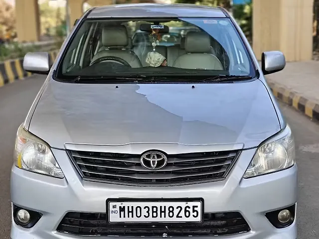 Used 2013 Toyota Innova in Mumbai
