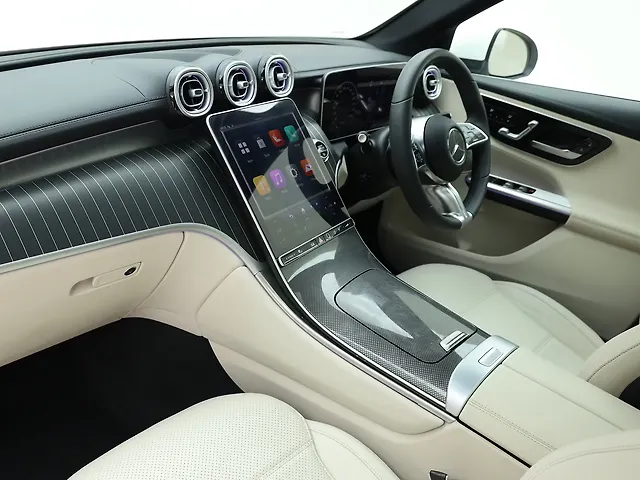Used Mercedes-Benz GLC 300 4MATIC in Delhi