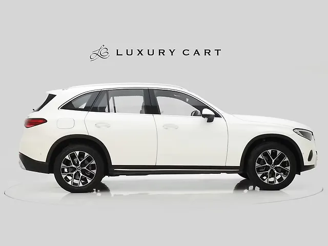 Used Mercedes-Benz GLC 300 4MATIC in Delhi