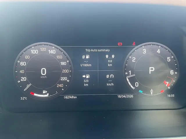 Used Land Rover Defender 110 X-Dynamic HSE 2.0 Petrol [2021] in Mumbai