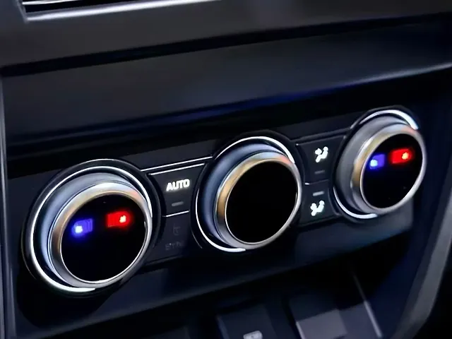 Used Land Rover Defender 110 X-Dynamic HSE 2.0 Petrol [2023-2025] in Ludhiana