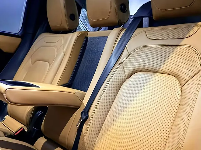 Used Land Rover Defender 110 X-Dynamic HSE 2.0 Petrol [2023-2025] in Ludhiana