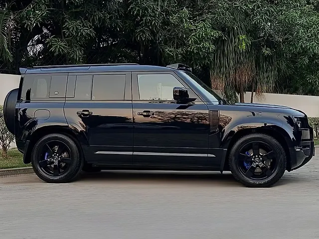 Used Land Rover Defender 110 X-Dynamic HSE 2.0 Petrol [2023-2025] in Ludhiana
