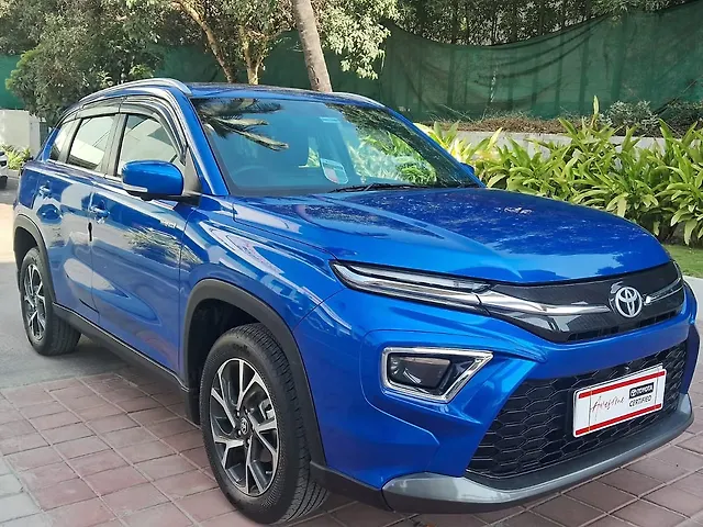Used Toyota Urban Cruiser Hyryder V Hybrid [2023-2025] in Bangalore