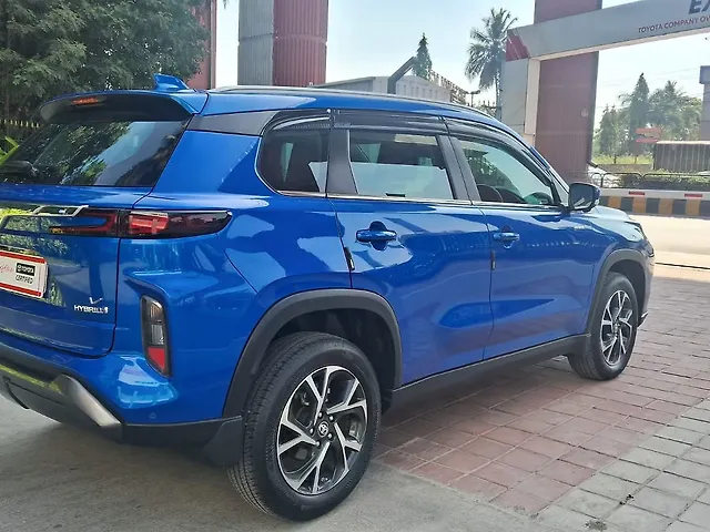 Used Toyota Urban Cruiser Hyryder V Hybrid [2023-2025] in Bangalore