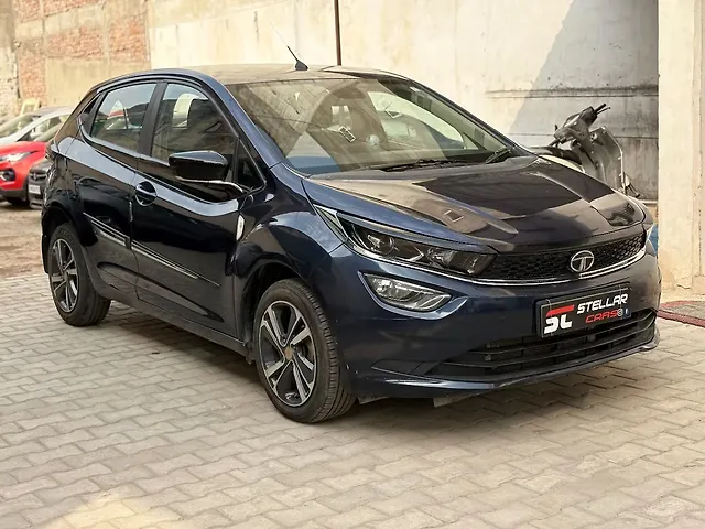 Used 2023 Tata Altroz in Agra
