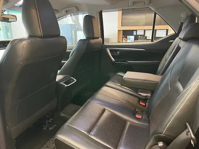 Used Toyota Fortuner 4X4 AT 2.8 Diesel in Mumbai