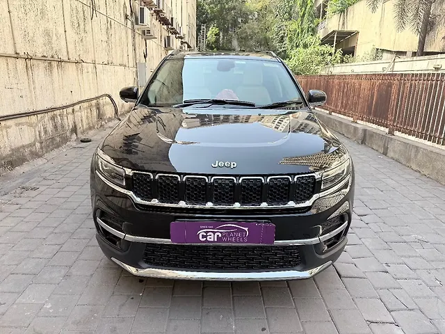 Used 2024 Jeep Meridian in Mumbai Used 2024 Jeep Meridian in Mumbai