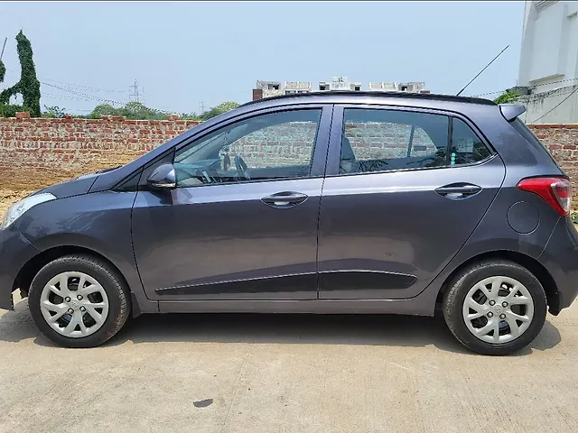 Used Hyundai Grand i10 Sportz U2 1.2 CRDi in Agra