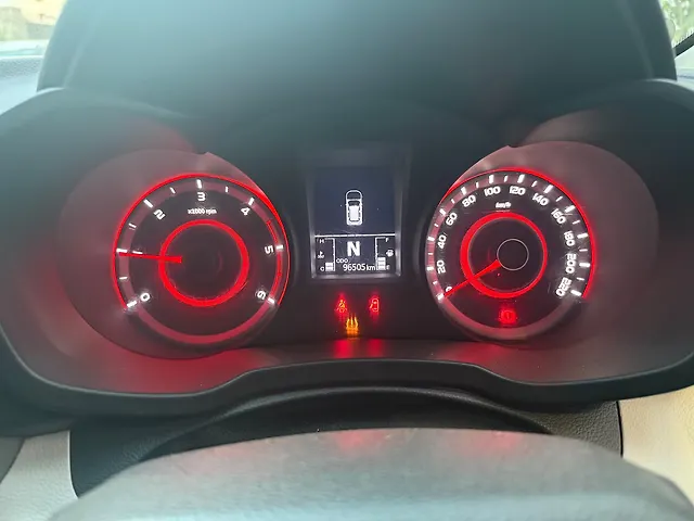 Used Mahindra XUV300 [2019-2024] 1.5 W8 (O) [2019-2020] in Lucknow