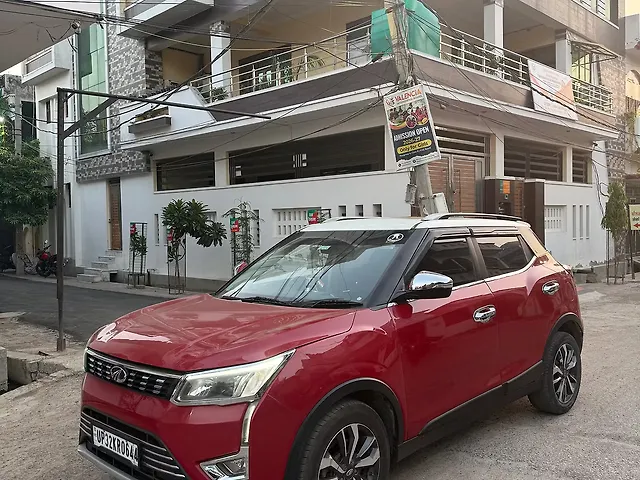 Used Mahindra XUV300 [2019-2024] 1.5 W8 (O) [2019-2020] in Lucknow