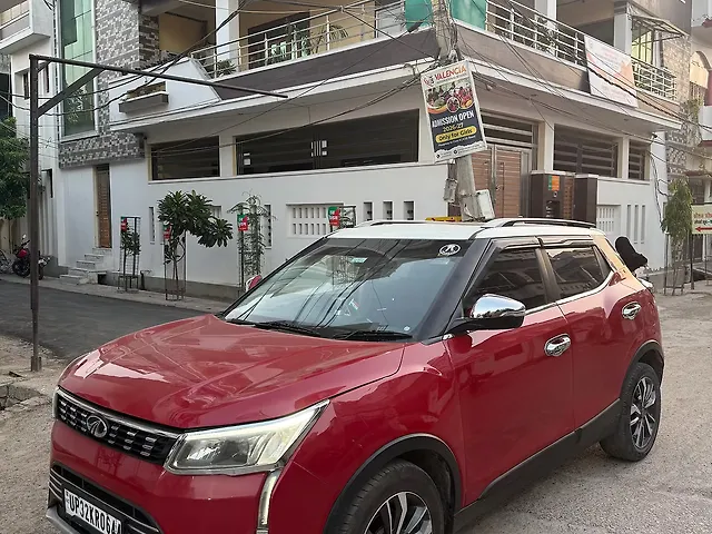 Used Mahindra XUV300 [2019-2024] 1.5 W8 (O) [2019-2020] in Lucknow