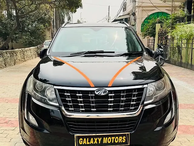 Used 2019 Mahindra XUV500 in Varanasi