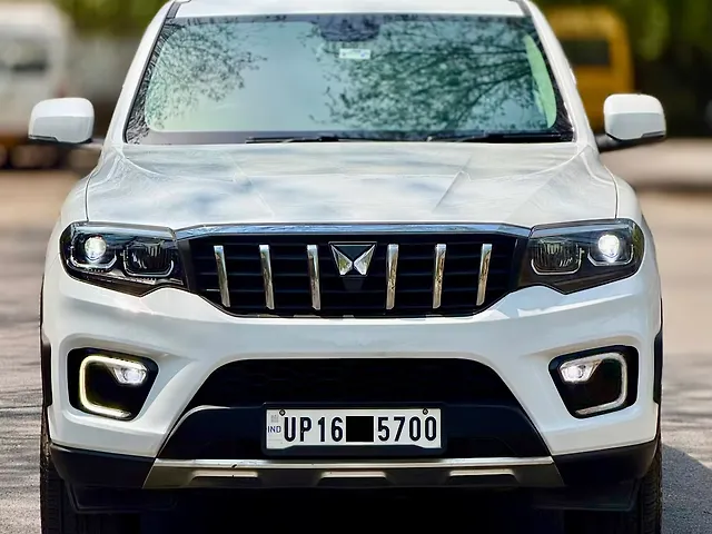 Used Mahindra Scorpio N Z8 Petrol AT 7 STR in Delhi