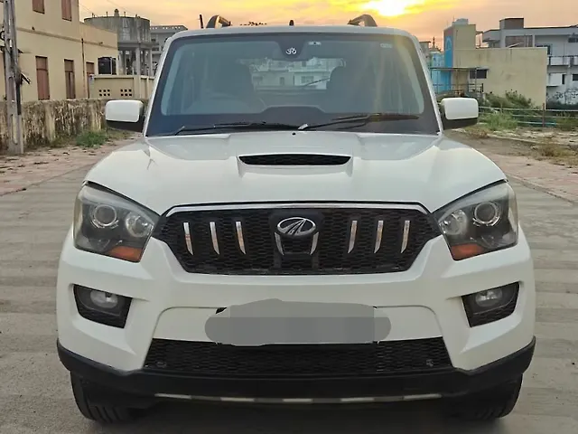Used 2017 Mahindra Scorpio in Kheda