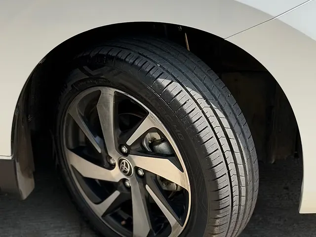 Used Toyota Glanza G CNG Manual in Mumbai