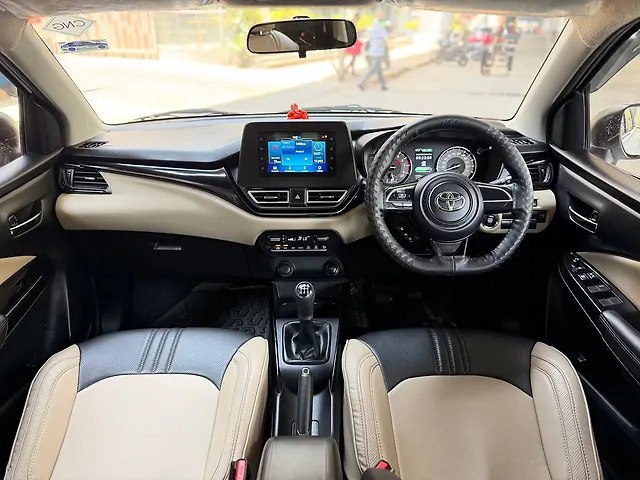 Used Toyota Glanza G CNG Manual in Mumbai