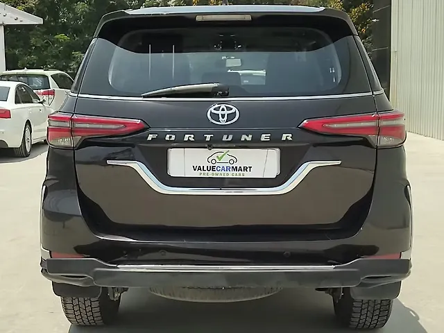 Used Toyota Fortuner [2016-2021] 2.8 4x2 MT [2016-2020] in Hyderabad
