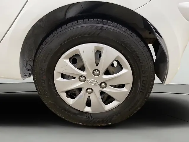 Used Hyundai i10 [2010-2017] 1.1L iRDE Magna Special Edition in Ahmedabad