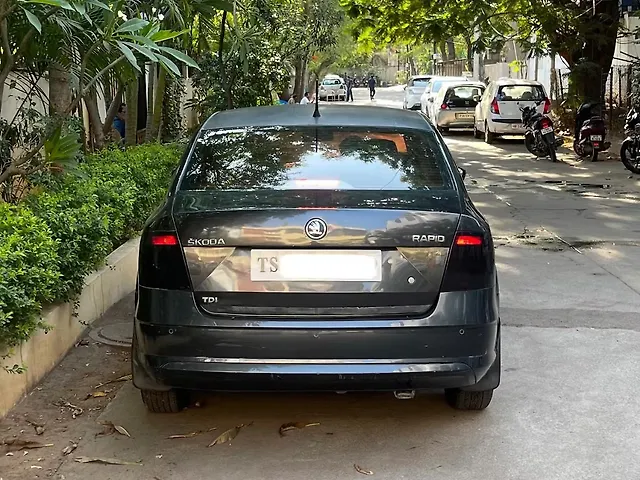 Used Skoda Rapid Ambition 1.5 TDI AT in Krishna