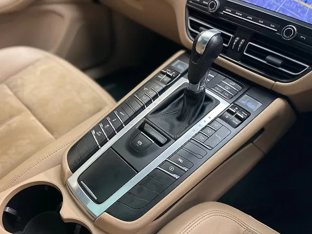 Used Porsche Macan Base [2021-2023] in Mumbai