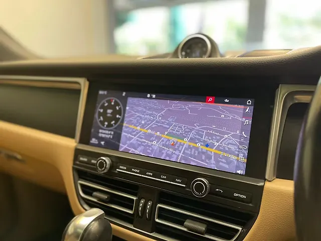 Used Porsche Macan Base [2021-2023] in Mumbai
