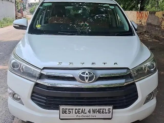 Used 2017 Toyota Innova Crysta in Lucknow Used 2017 Toyota Innova Crysta in Lucknow