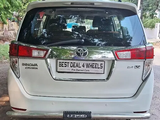 Used Toyota Innova Crysta [2016-2020] 2.4 V Diesel in Lucknow