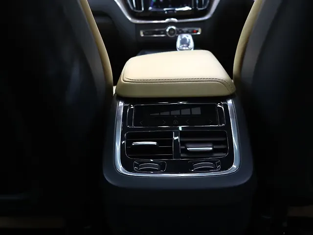 Used Volvo XC60 [2022-2025] B5 Ultimate in Bangalore
