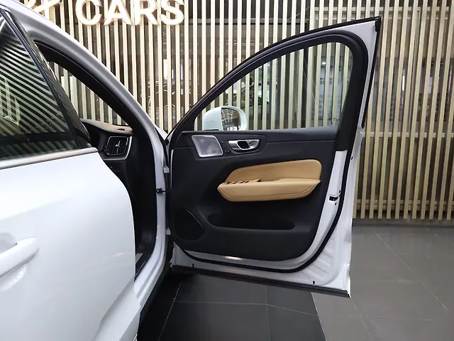Used Volvo XC60 [2022-2025] B5 Ultimate in Bangalore