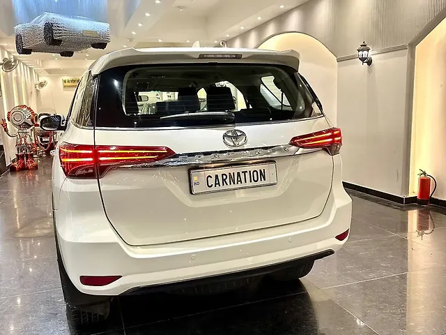 Used Toyota Fortuner [2016-2021] 2.8 4x2 AT [2016-2020] in Delhi