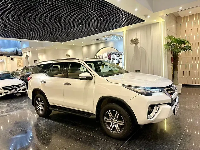 Used Toyota Fortuner [2016-2021] 2.8 4x2 AT [2016-2020] in Delhi