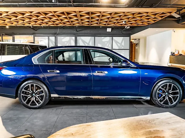 Used BMW 7 Series 740i M Sport in Delhi