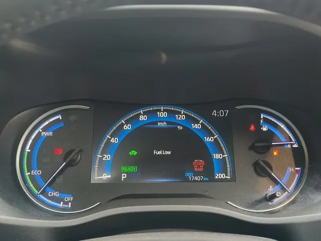 Used Toyota Innova Hycross VX (O) Hybrid (Electric + Petrol) Automatic (e-CVT) 7 STR in Bangalore Used Toyota Innova Hycross VX (O) Hybrid (Electric + Petrol) Automatic (e-CVT) 7 STR in Bangalore