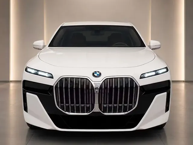 Used 2025 BMW 7-Series in Mumbai