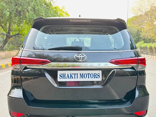 Used Toyota Fortuner [2016-2021] 2.8 4x2 AT [2016-2020] in Delhi