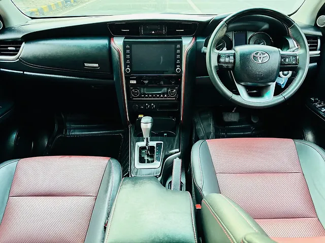 Used Toyota Fortuner Legender 4X2 2WD Diesel Turbo Automatic Dual Tone in Delhi