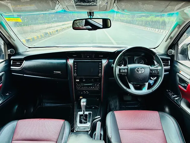 Used Toyota Fortuner Legender 4X2 2WD Diesel Turbo Automatic Dual Tone in Delhi