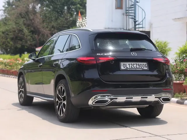 Used Mercedes-Benz GLC 300 4MATIC in Delhi