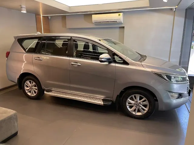 Used Toyota Innova Crysta [2016-2020] 2.4 GX 7 STR [2016-2020] in Mumbai