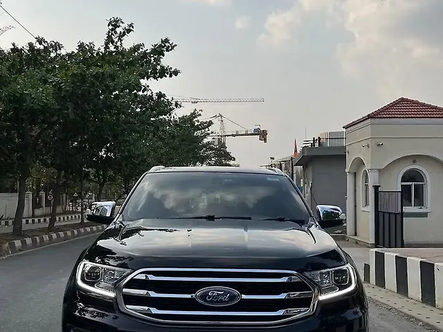 Used 2022 Ford Endeavour in Bangalore