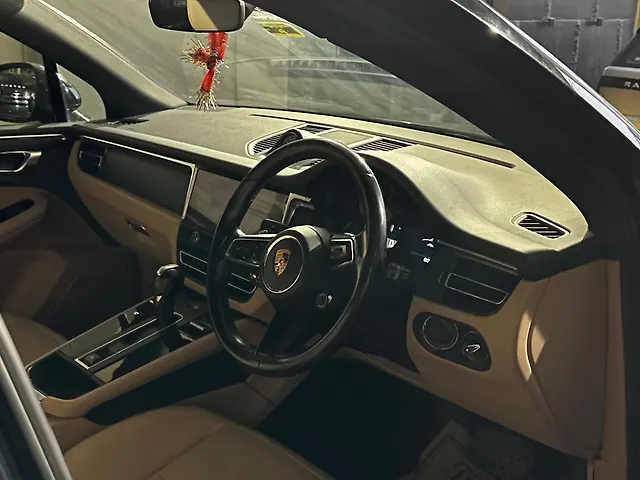 Used Porsche Macan Base [2021-2023] in Delhi