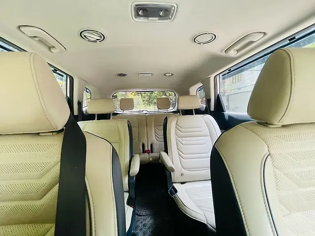 Used Kia Carens [2023-2024] Luxury Plus 1.5 Diesel AT 6 STR [2023-2024] in Krishna