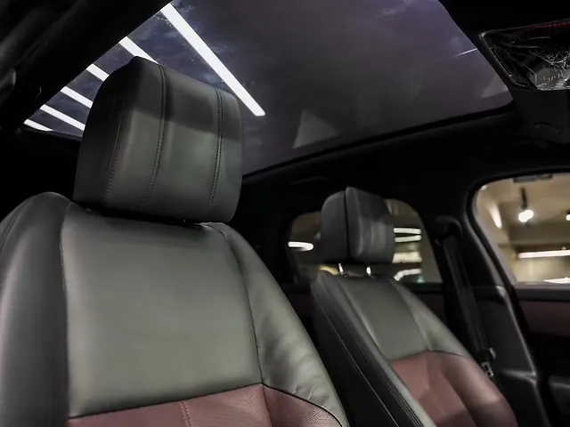 Used Land Rover Range Rover Velar HSE Dynamic 2.0 Petrol in Delhi