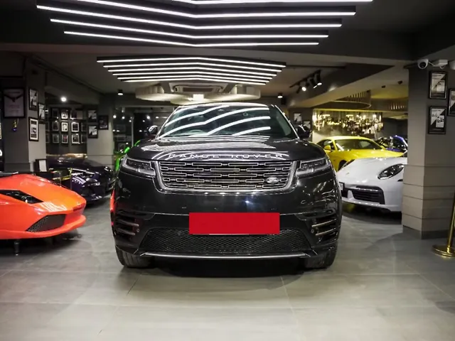 Used 2025 Land Rover Range Rover Velar in Delhi Used 2025 Land Rover Range Rover Velar in Delhi